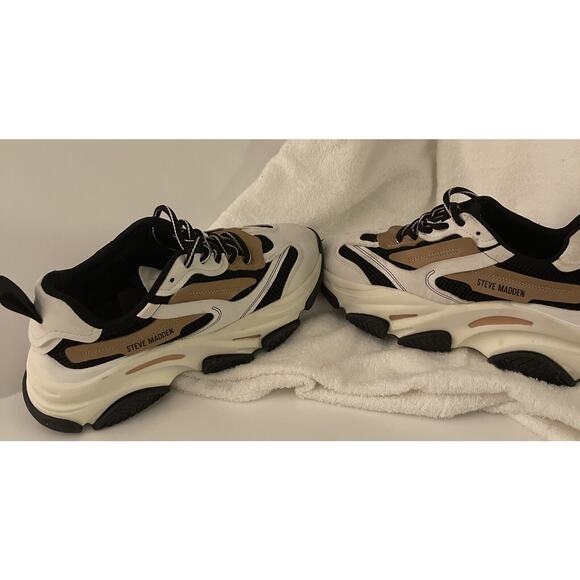 Steve Madden Possession Black white Tan women's Fashion sneaker Shoes Size 7.5M - Picture 2 of 7